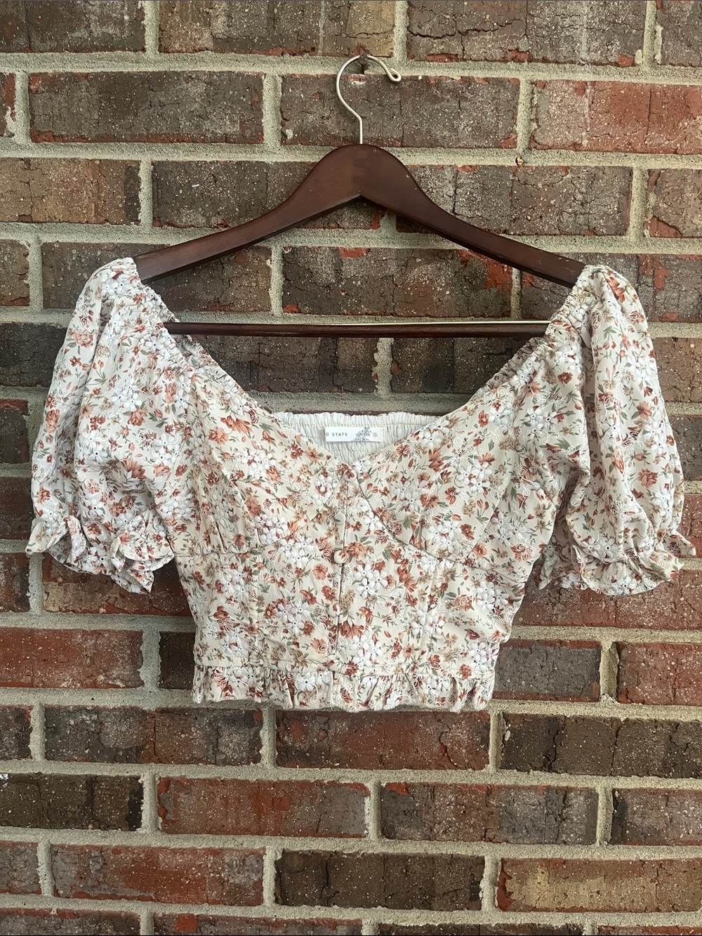 Altar'd State Cream Floral Puff-Sleeve Crop Top with Rust Accents